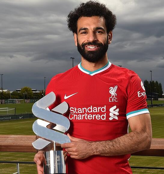  利物浦主场四球横扫伯恩茅斯展强势